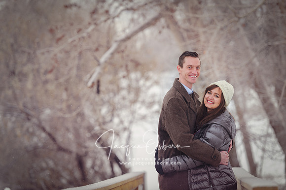 Buhl, Idaho Engagement Session during the winter - Jacque Osborn Photography