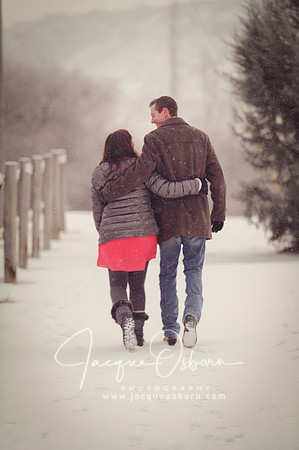 Buhl, Idaho Engagement Session during the winter - Jacque Osborn Photography