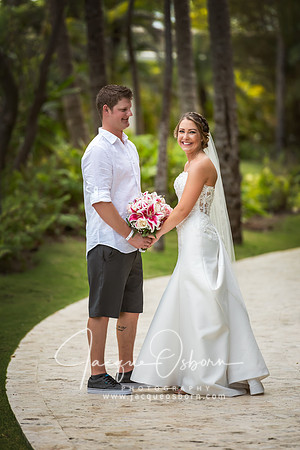 Wedding Portrait in the Dominican Republic - Jacque Osborn Photography - Buhl, Idaho Photographer
