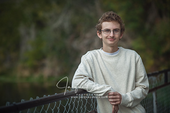 Filer Idaho Senior Portrait - Niagra Springs - Buhl, Idaho - Jacque Osborn Photography
