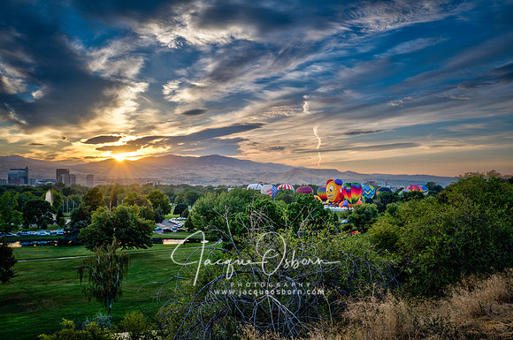 Sunrise over Boise, Idaho during the Spirit of Boise Balloon Classic - Jacque Osborn Photography